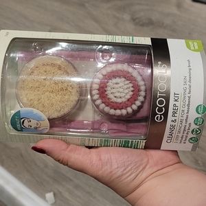 A brand new never opened facial brush kit